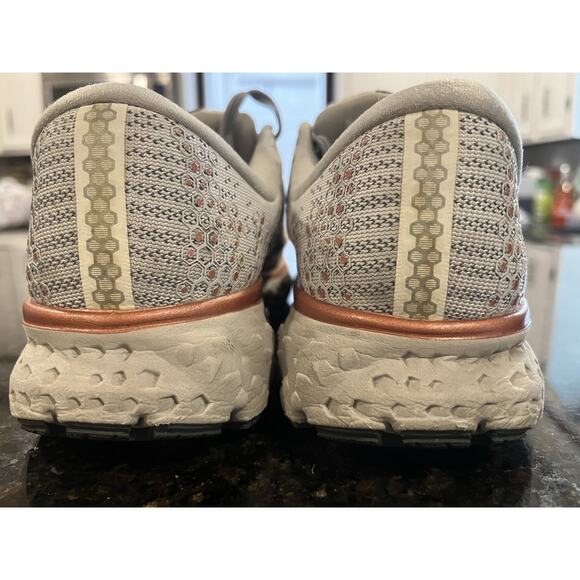 Brooks Glycerin 17 Shoes Womens Size 8 Gray Rose Gold Neutral Running Sneakers - Picture 5 of 11